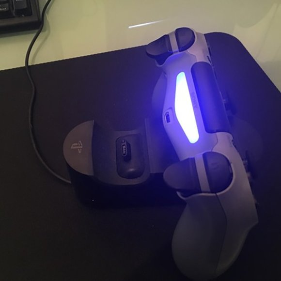 Sony PlayStation 4 PS4 DualShock 4 Controller Light Stop Blocker Attachment - Picture 3 of 3